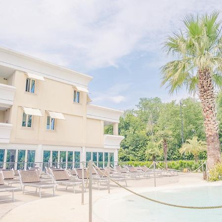 Relais Du Lac Village - Italian Homing Desenzano del Garda Exteriör bild